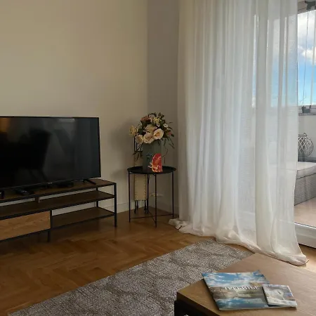 Apartment Oliva 1 *